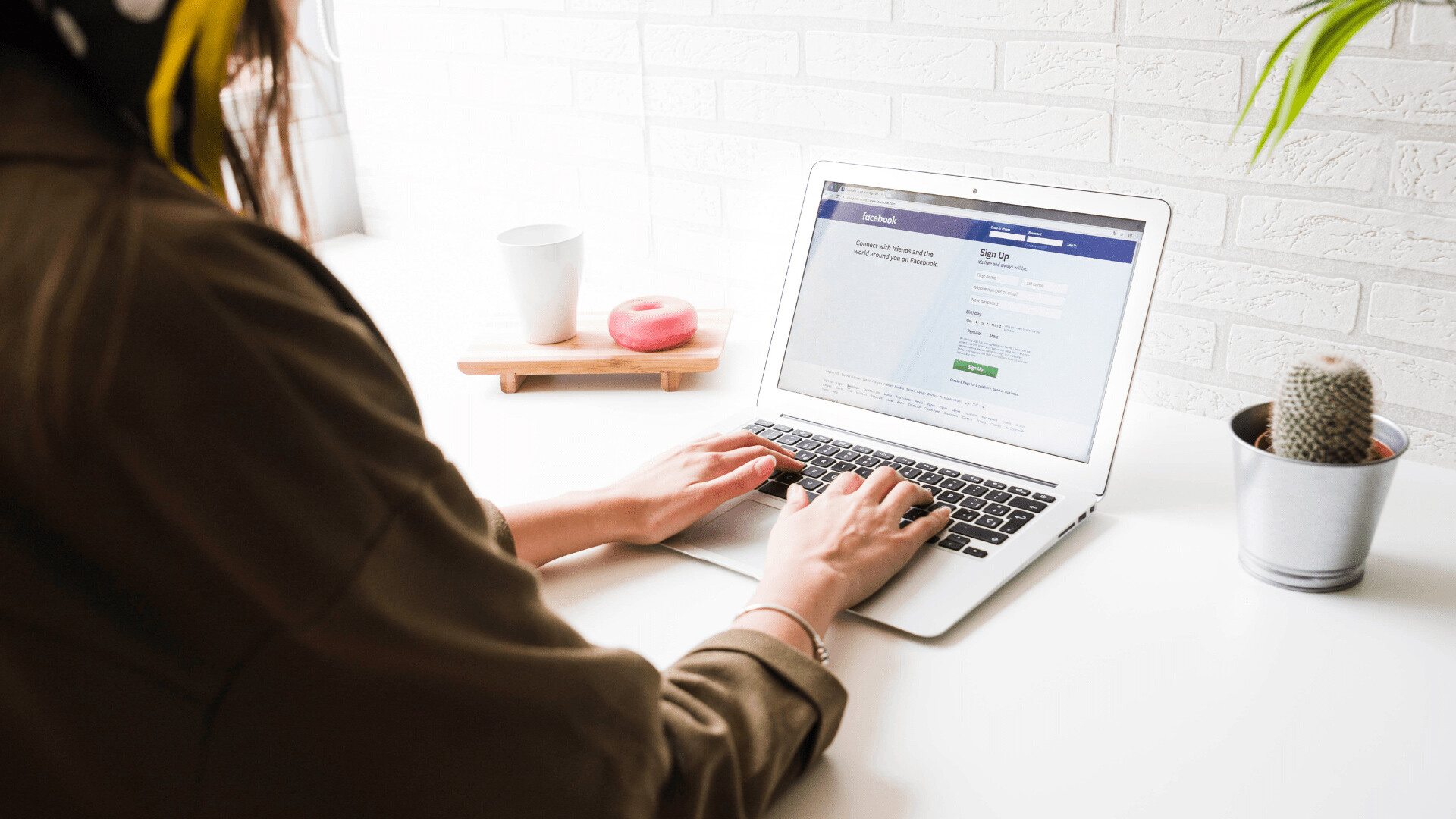 different facebook ads